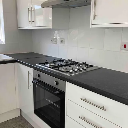 City Reach Retreat Spacious 4Bed House Startford Maryland Great Transport Links London Exterior photo